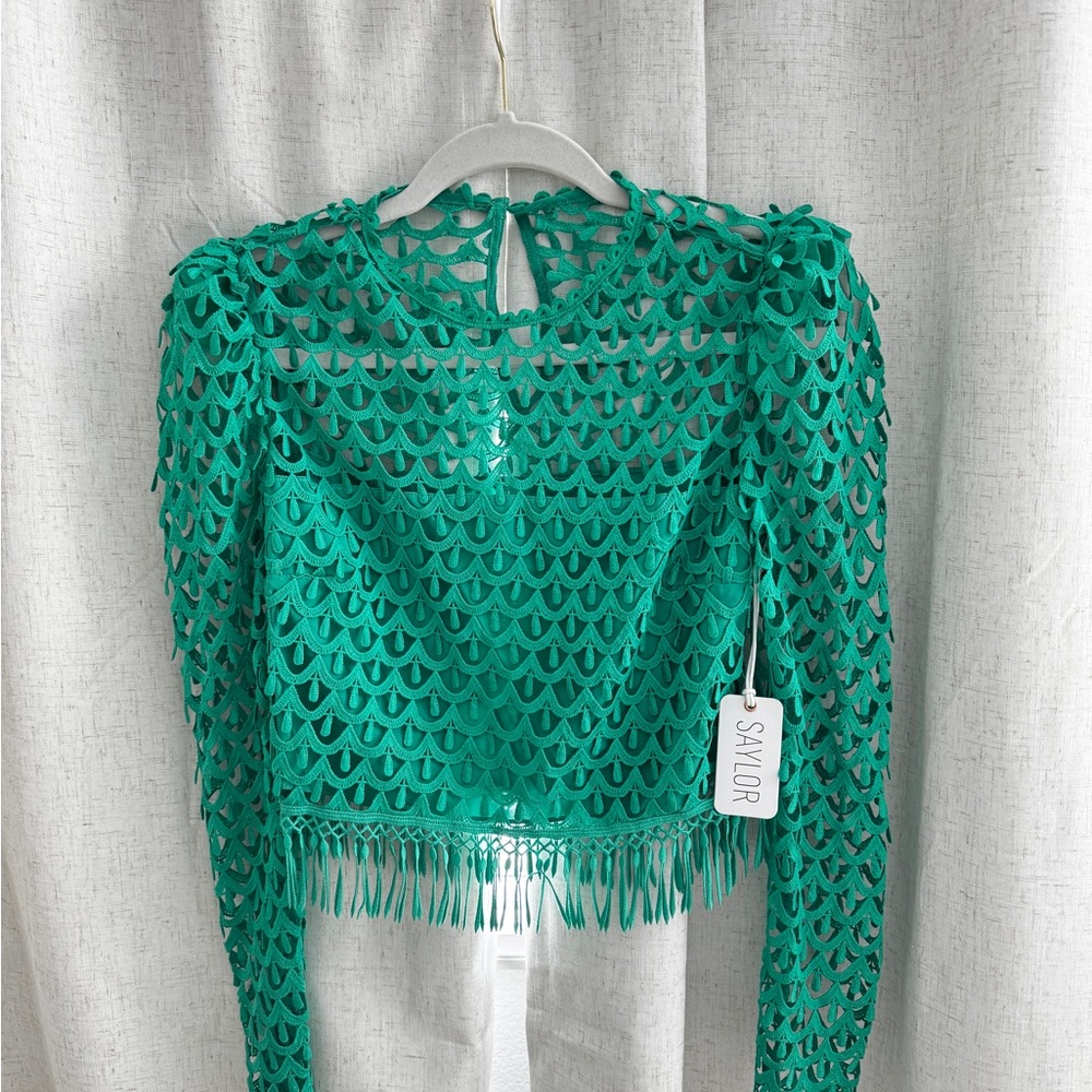 New Saylor Green Lace Women's Top NWT